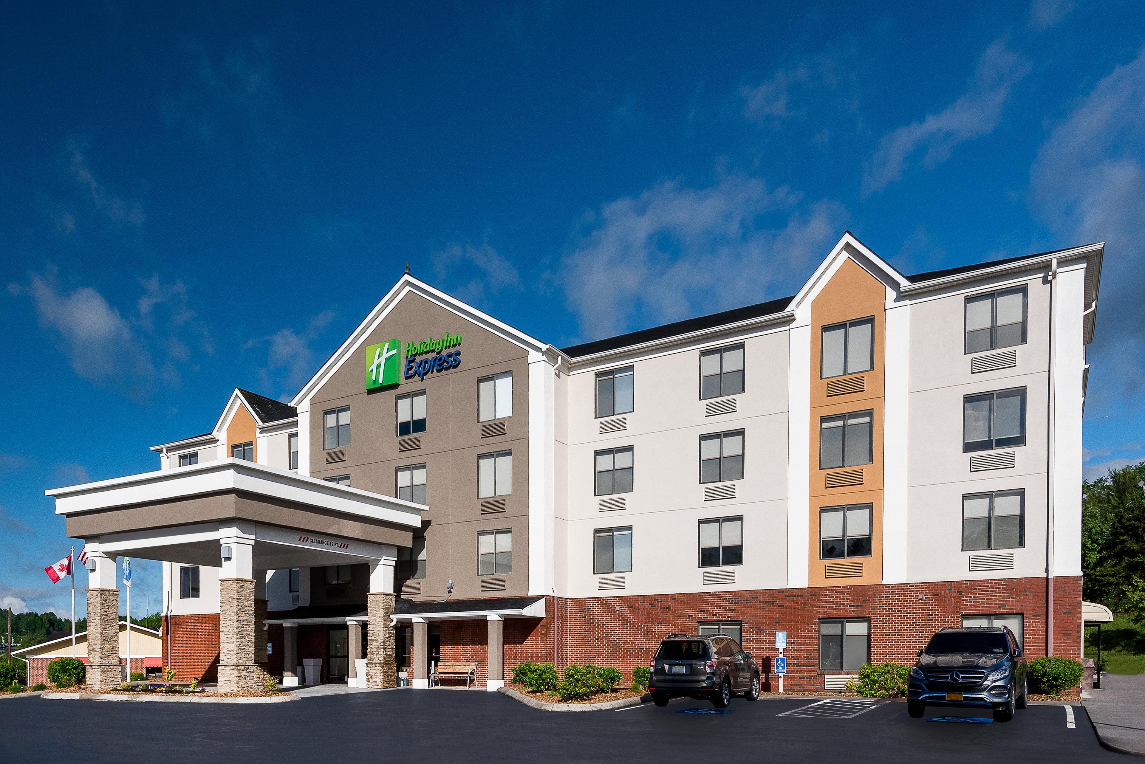 Holiday Inn Express Hillsville By Ihg Exteriör bild