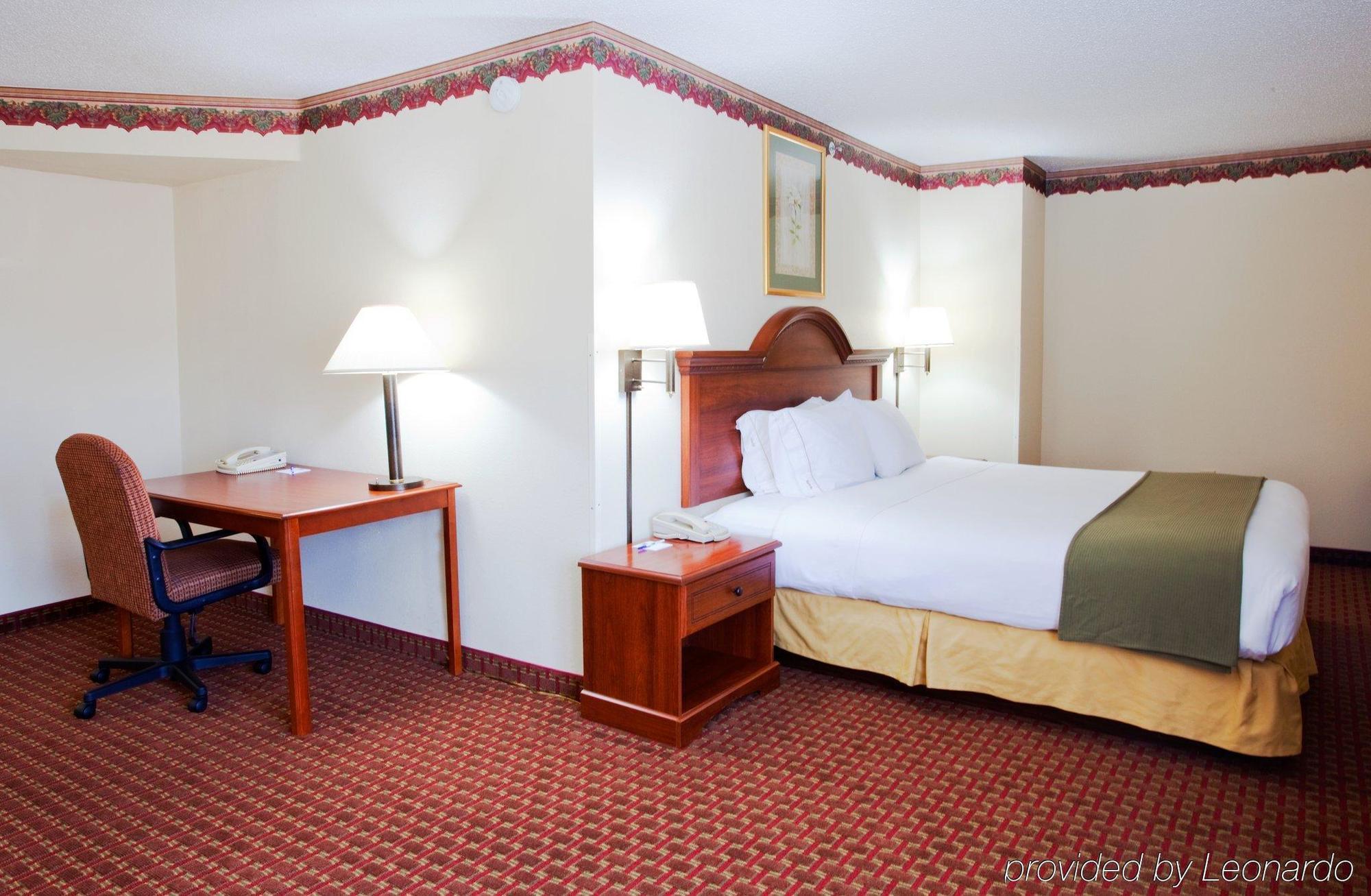 Holiday Inn Express Hillsville By Ihg Exteriör bild