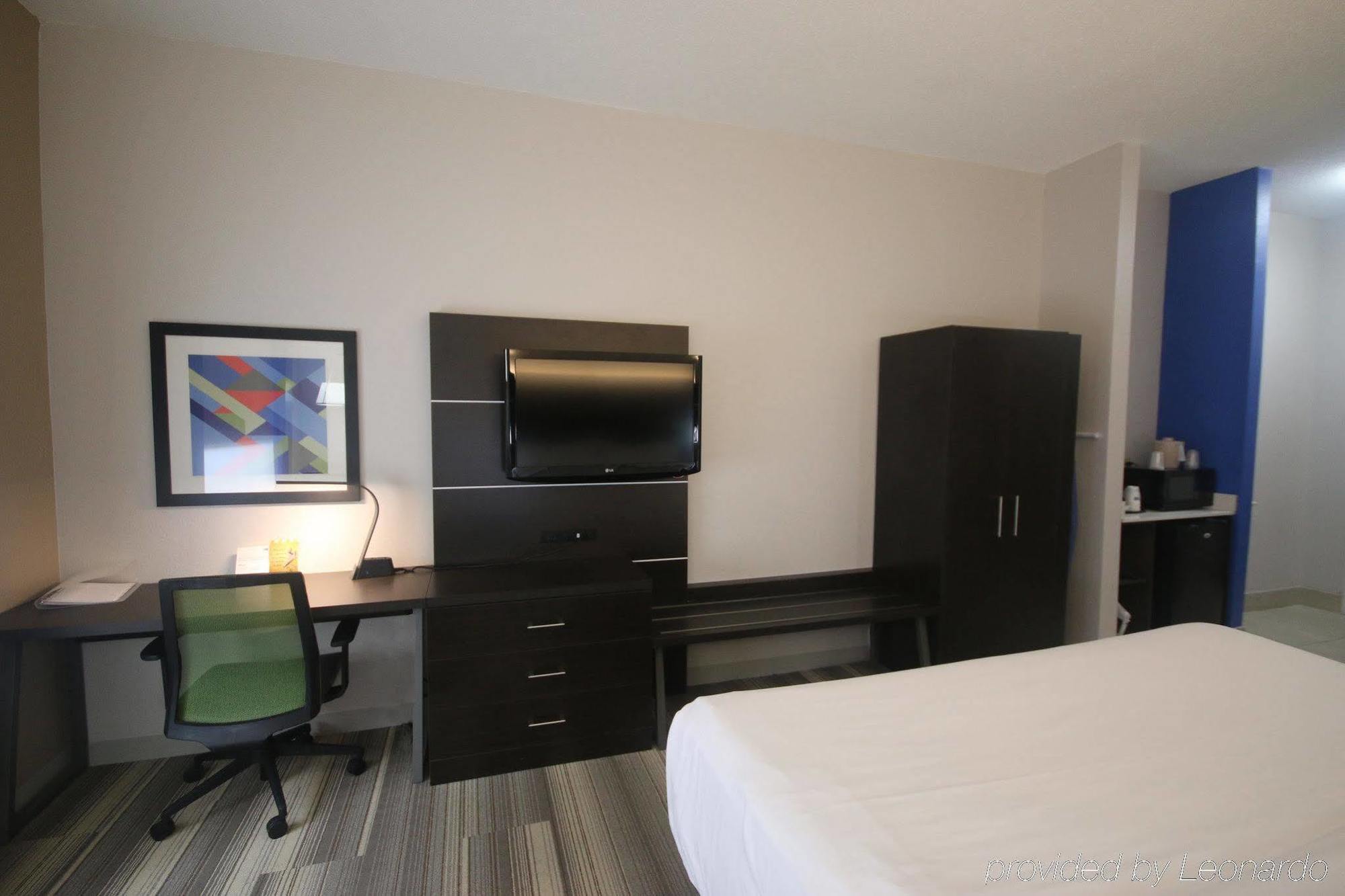 Holiday Inn Express Hillsville By Ihg Exteriör bild