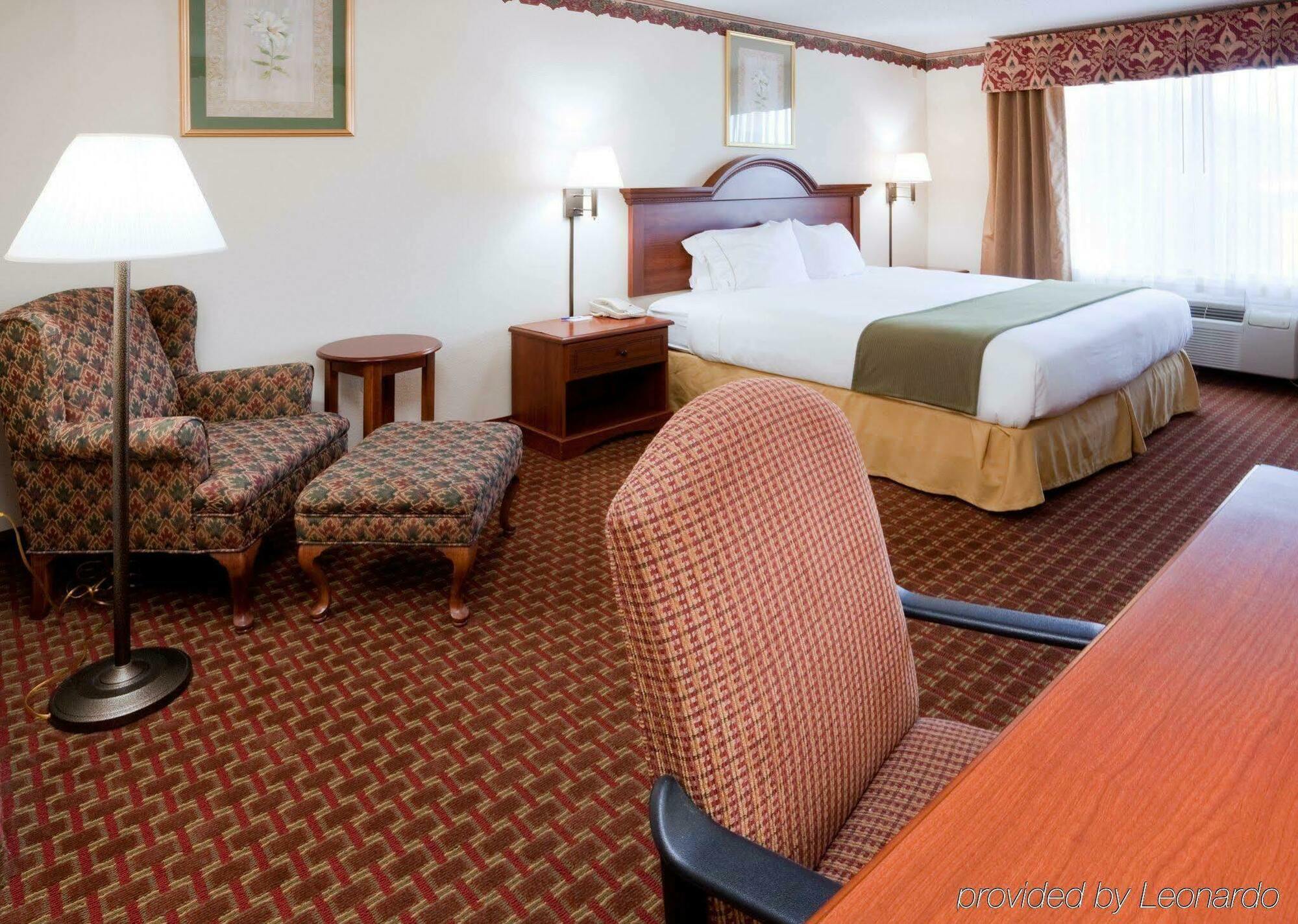 Holiday Inn Express Hillsville By Ihg Exteriör bild
